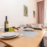Visit Oomph Apartments